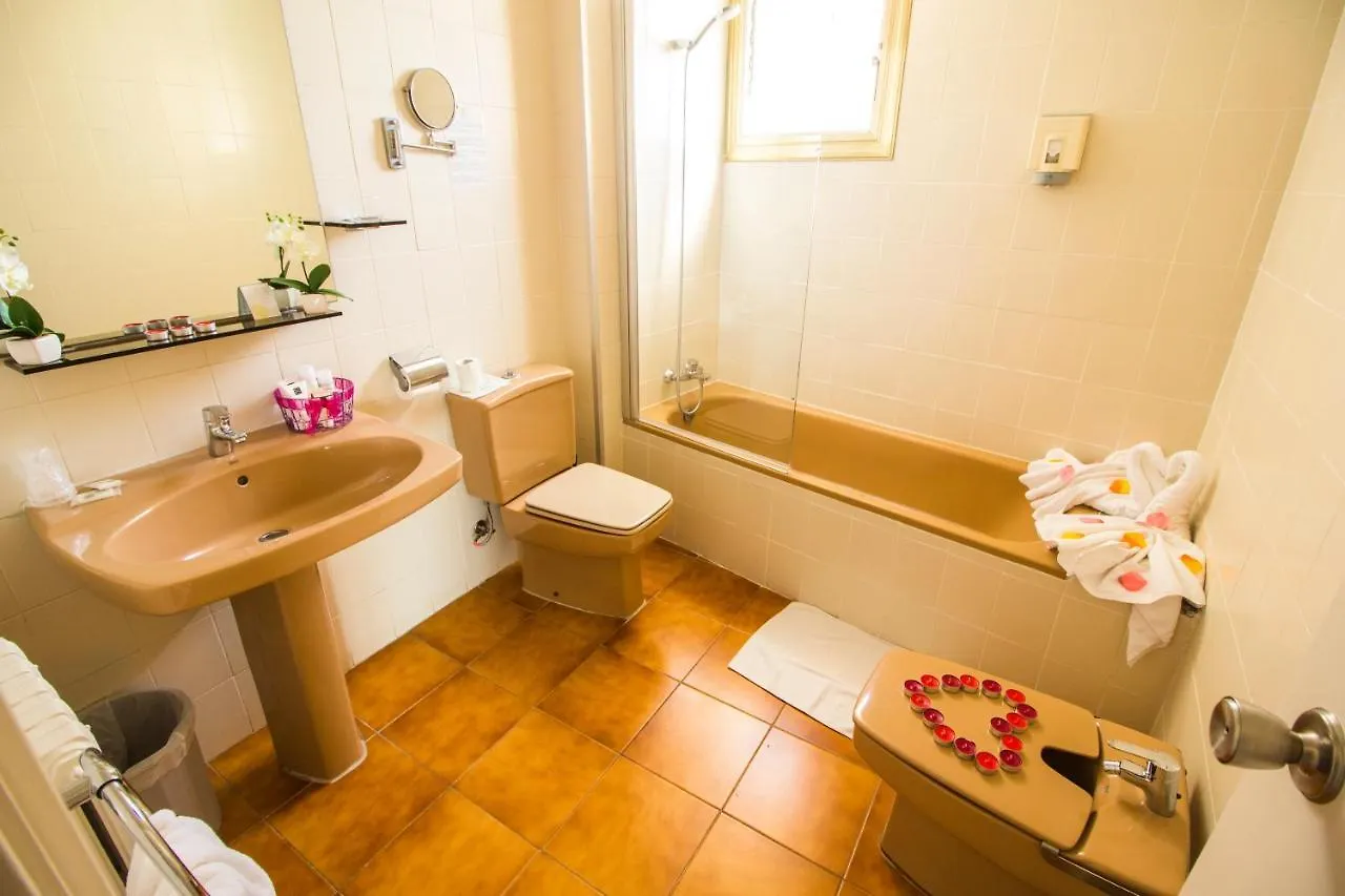 Hotel Victoria Spa & Splay Center Segur de Calafell Spain